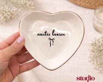 Personalized Aunt Name Ring Dish, Custom Auntie Jewelry Dish, Pregnancy Announcement Auntie Gift, Gift from Niece