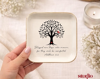 Personalized Cardinal Memorial Ring Dish, Grief Ring Dish, In Loving Memory Keepsake, Sympathy Gifts, Loss of Mom Trinket Dish
