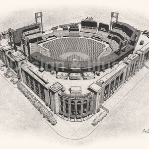 Puede incluir: Un dibujo a l&aacute;piz en blanco y negro de un estadio de b&eacute;isbol. El estadio est&aacute; dibujado desde una vista de p&aacute;jaro y muestra los asientos, el campo y el &aacute;rea circundante. El dibujo est&aacute; firmado "April 8th, 2016".