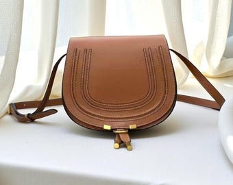 Genuine Pebbled Leather : Saddle Crossbody Bag , Bohemian Fringe Shoulder Purse , U-Stitch Detail