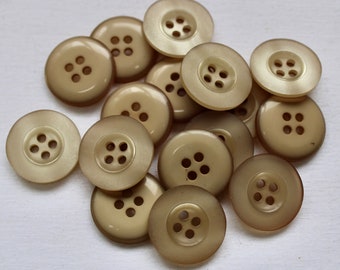 Beige knop, Tan knop - Jas knop Grootte is 3 /4 " (19mm) Lot van 6 knoppen Satin gezicht 4 gat.