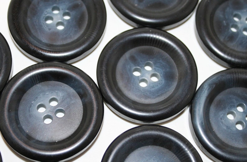 Lot of 4 Navy button Blue button Large button 1 38 34mm