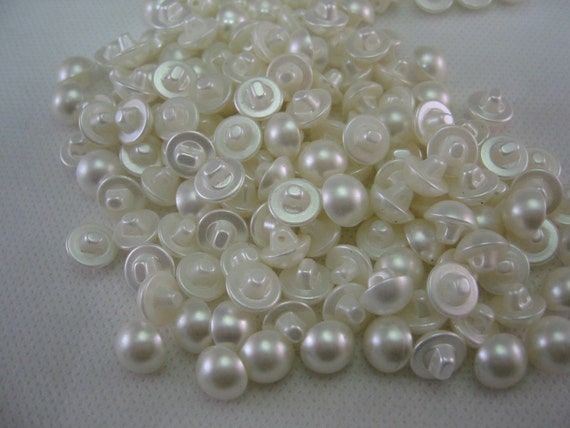 lot 100 off white self shank Acrylic buttons 25 mm SHIP FROM USA