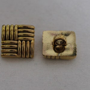 Goudkleurige vierkante knop schachtknop Veel van 6 De maat is 11/16&quot; van links naar rechts (15/16&quot; diagonaal)