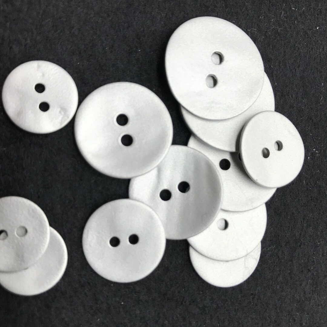 Natural Shell Buttons With a Satin Silver Tone Coating - 2 Hole - 4 ...