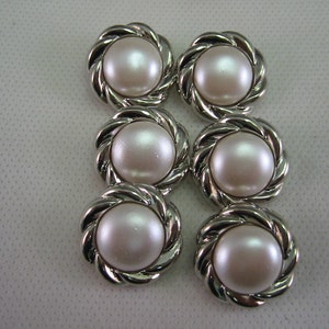 Pearl Buttons, with silver Classic  rope edge design.  2 Sizes available 7/8&quot; (21mm) and 11/16 ( 17mm)  Lot of 8