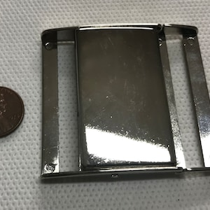 Buckle, Medium Shiny chrome buckle - Size 1 1/2&quot; Wide x 1 1/4&quot; Tall  with 1 3/16&quot; Fabric opening.