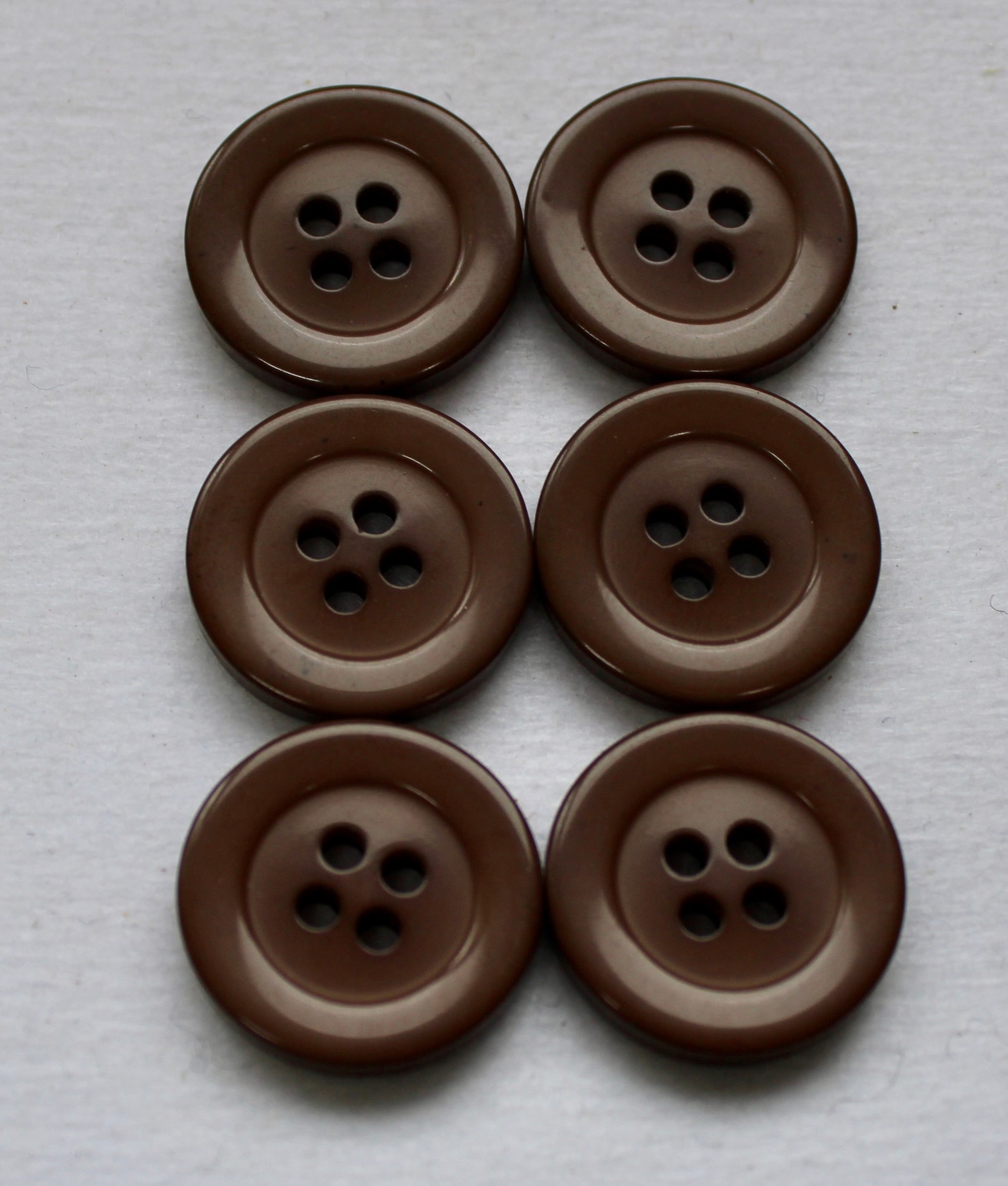 Brown shiny 4 hole buttons. 2 sizes available 3/4 | Etsy