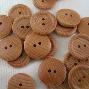 Wood button lot of 6 buttons  natural 2 hole. 13/16&quot; (20mm) diameter