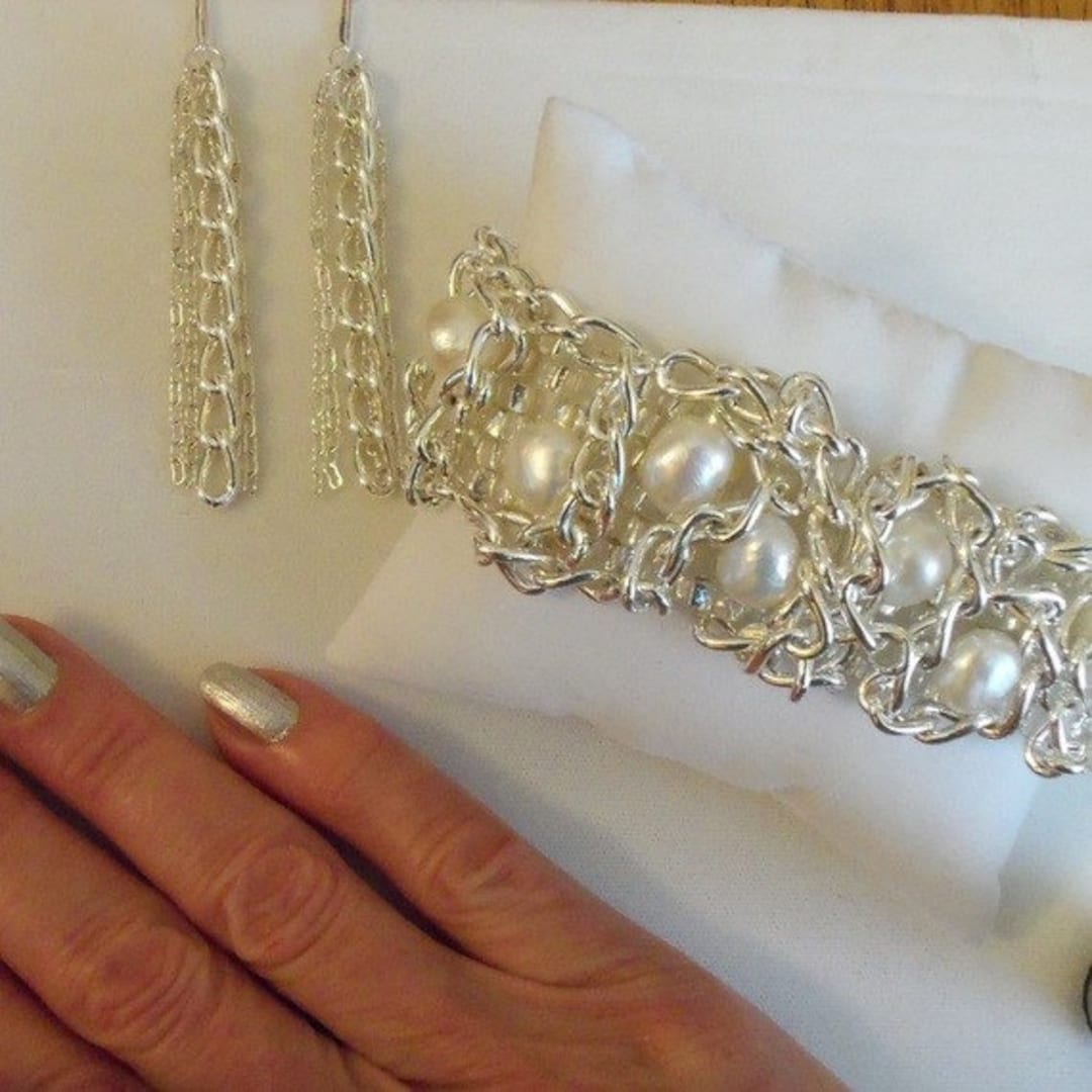 Cultured Freshwater Pearl Silver Chain Infinity Stretch Bracelet Etsy — free download