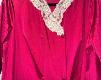 Vintage Vanity Fair Lightweight Flowy Burgundy Nylon Flowy Robe w/ Lace