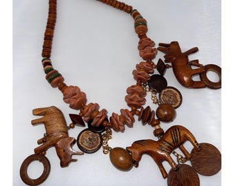 Vintage Wooden Animal Chunky Beaded Necklace