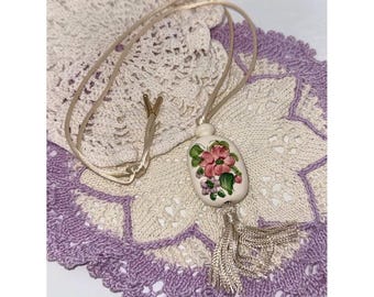 Vintage Avon Handpainted Porcelain Pendant Necklace