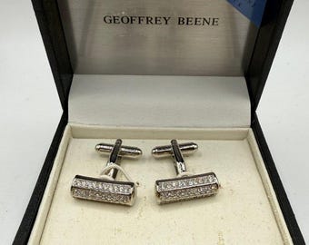 NIB Vintage Geoffrey Beene Silver/Diamond Cufflink Set