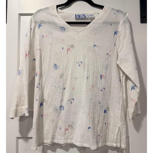 Vintage BFA Classics White Gauzy Embroidered Blouse Ladies Size Medium