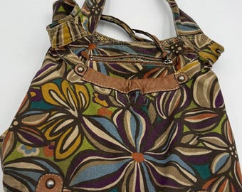 Nice Vintage Fossil Multi Color Floral Pattern Handbag