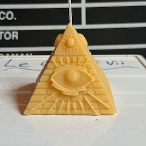 Ägyptische Augen-Pyramiden-Keret-Kerze - Weisheit und Wissen (Vanille-Duft)