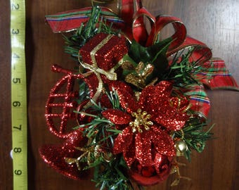 Holiday Floral Jingle Bell Door Hanger, FREE SHIPPING, Christmas Decoration, Door Decoration
