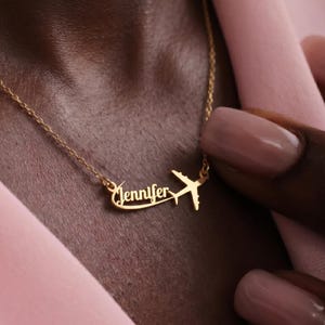 14K guld anpassat flygplanshalsband | Elegant namnhalsband med flygplansberlock | Resesmycken, gåva
