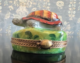 Rochard Limoges Turtle Trinket Box - Hand Painted "Peint Main" France