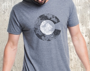 Men’s Colorado T-Shirt – Topographic Map Graphic Tee for Hikers & Locals – Soft Tri-Blend Colorado C Shirt – Mountain Gift for Men and Women