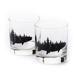 Verres à whisky - Lot de 2 verres à pied poisson et forêt - Deux 11 oz Verres rock pour la pêche à la mouche et les pêcheurs - Verres à cocktail pour la pêche