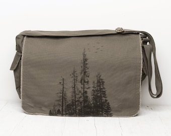 Umhängetasche Schule - Pine Tree Forest - Wald Umhängetasche Women/Men - Canvas Bags Women | Grün oder Braun