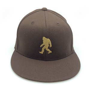 Bigfoot Hat - Sasquatch Mens Baseball Cap - Bigfoot Gifts for Men - Sasquatch Flexfit Hat -Mens/Unisex