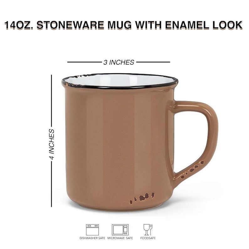 Op de afbeelding: Een 14-ounce steengoed mok met een bruine emaille look. De mok is 10 cm hoog en 7,5 cm breed. Hij is vaatwasmachinebestendig, magnetronbestendig en voedselveilig.