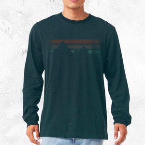 Mountain Long Sleeve T-Shirt - Mountain Fade - Men's Long Sleeve TShirt - Mountain T Shirt - Long Sleeve Shirts for Men 画像 3