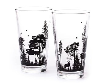 Forest and Animals Pint Glass - Forest Glassware - Beer Lover Gift - Craft Beer Glass Set of Two