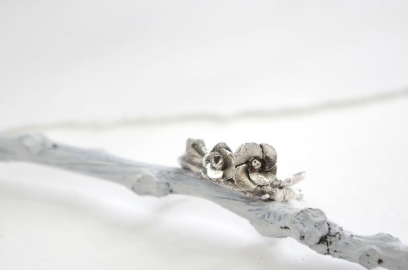 Fine Silver Flower and Twig Ring Size 5.25
