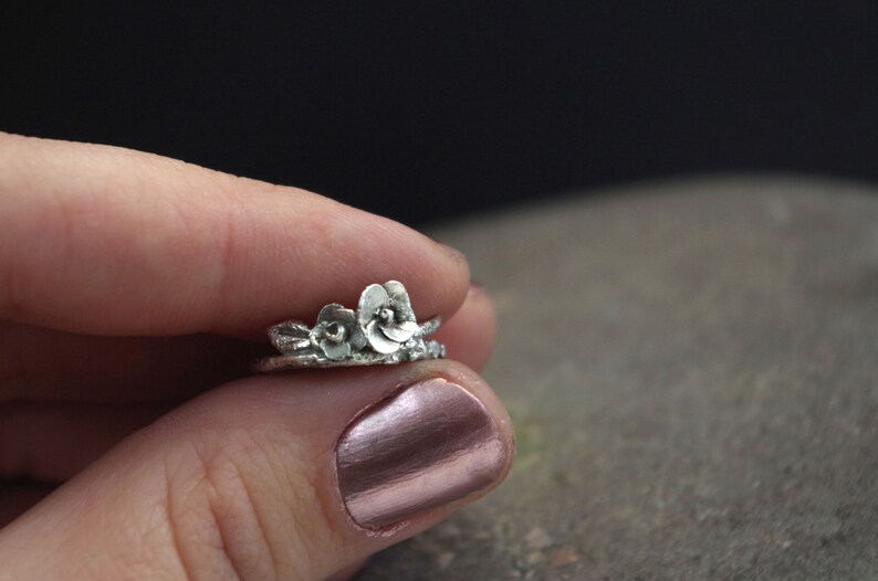 Fine Silver Flower and Twig Ring Size 5.25