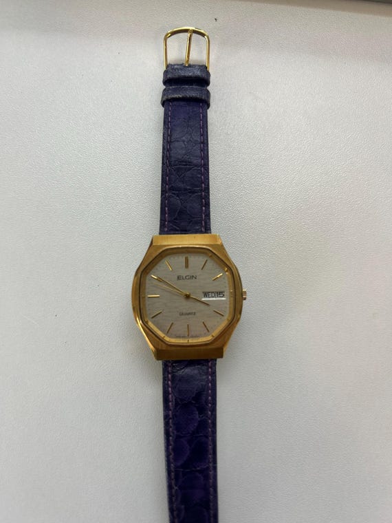 Vintage Elgin Watch Quartz Yellow Gold Black Octagon Calendar Wristwatch Plated Masterpiece Vintage Elgin Watch Quartz Yellow Gold Black Octagon Calendar Wristwatch Plated Masterpiece