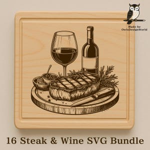 Może przedstawiać: Drewniana ilustracja obiadu z stekiem, w tym kieliszek czerwonego wina, butelka wina, stek i mała miska z przyprawami. Tekst "16 Steak & Wine SVG Bundle" znajduje się na dole.