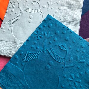 SNOWMAN WINTER WONDERLAND Embossed Paper Beverage Cocktail Drink Cake Party Celebration Napkins