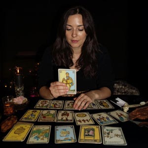 An inspiring image promoting a psychic medium service that emphasizes accurate reading and instant access. This custom soulmate insight focuses on love reading, career reading, and general psychic spiritual support. Helin offers fast psychic reading responses and detailed reports with honest reading clarity. This online service provides psychic predictions and medium reading guidance, perfect for those needing intuitive guidance and spiritual connection.