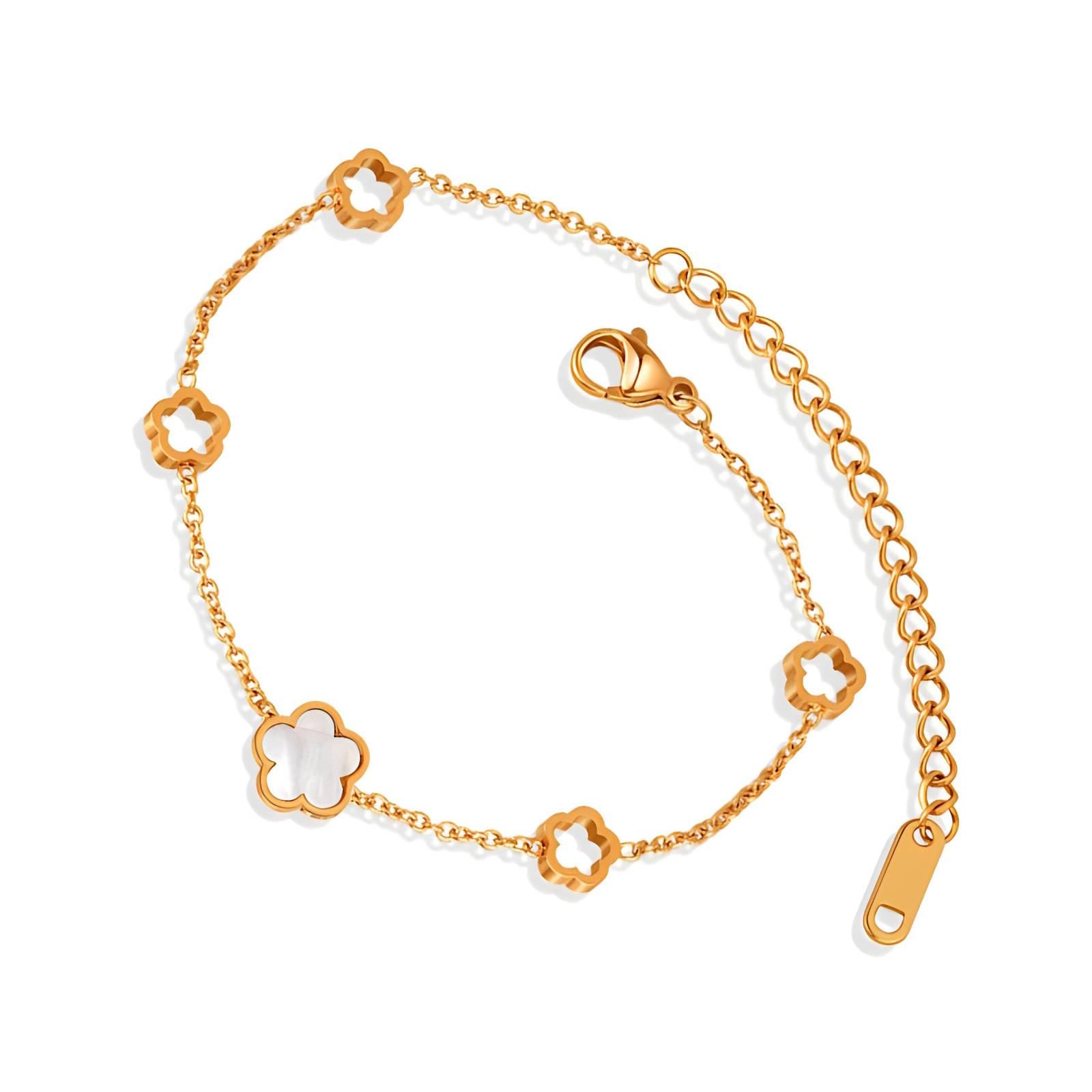 Van cleef gold alhambra bracelet - Etsy 日本
