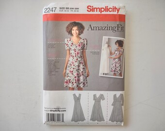 Simplicity Sewing Pattern 2247, women's dress
