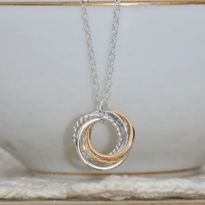 Unity Interlocking Rings Pendant Necklace,14K Gold & Sterling Mixed Circle Pendant,Infinity Rings 50th Birthday Gift For Her,Layering,Gold