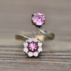 Anillo de flor de ópalo rosa Swarovski, dos piedras, flor rosa claro, banda floral, 8 mm, 6 mm, latón antiguo, ajustable.