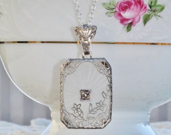 bronze tone frame setting bronzegold tone metal OUTSTANDING Vintage PINK Camphor Glass Pink Rhinestone Pendant Necklace snake chain