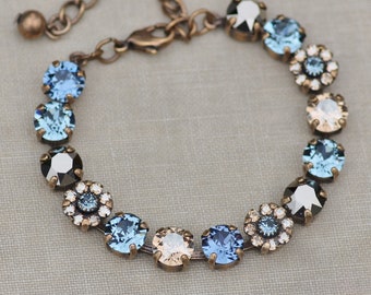 Bracelet indien saphir bleu marine orné de champagne, bracelet à maillons fleurs en cristal de Swarovski, or métallique, bleu jean, quelque chose de bleu