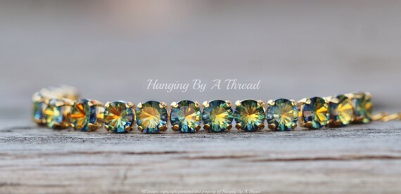 Reflecting Rainbow - Brilliant Glass Rhinestones