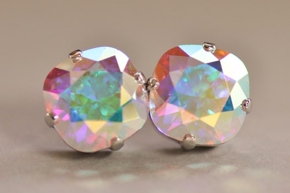 4mm Rainbow Moonstone Stud Earrings, Simple Stud Earrings, Tiny Moonstone  Earrings, 14k Gold Earrings, Solitaire Earrings | Benati