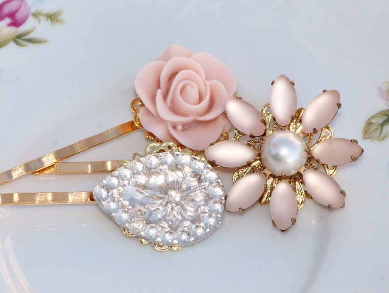 Genuine Vintage Blush Pastel Pink Bridal Bobby Pin Trio,Set of Three Gold Filigree Hair Pins,Pastel Blush Pink,Blush,Bridal,Wedding