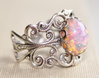 Vintage Silver Fire Opal Ring,Harlequin Opal,Silver Adjustable Filigree Ring,Opal Ring,Opal Jewelry,Antique,Birthstone,Fire Opal