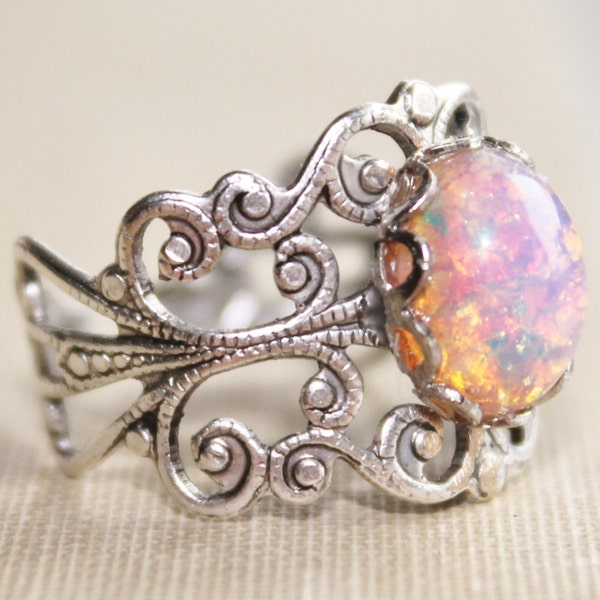 Vintage Silver Fire Opal Ring,Harlequin Opal,Silver Adjustable Filigree Ring,Opal Ring,Opal Jewelry,Antique,Birthstone,Fire Opal