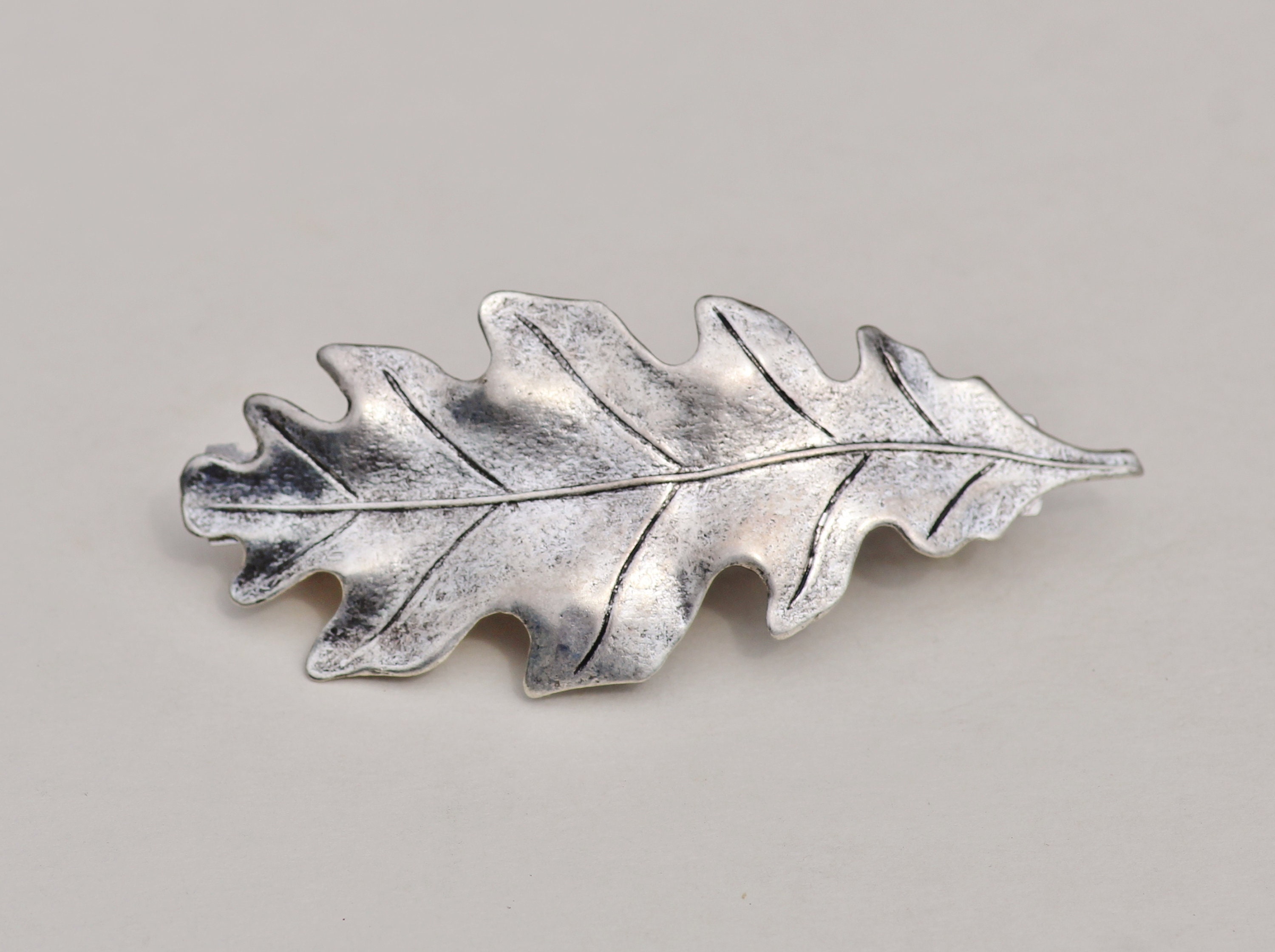 Oak Leaf Hair Clip Silver Hand Cast Metal Elegant Barrette Adult Gift Oak Leaf Hair Clip Silver Barrette Hair Accessories by  main image 2