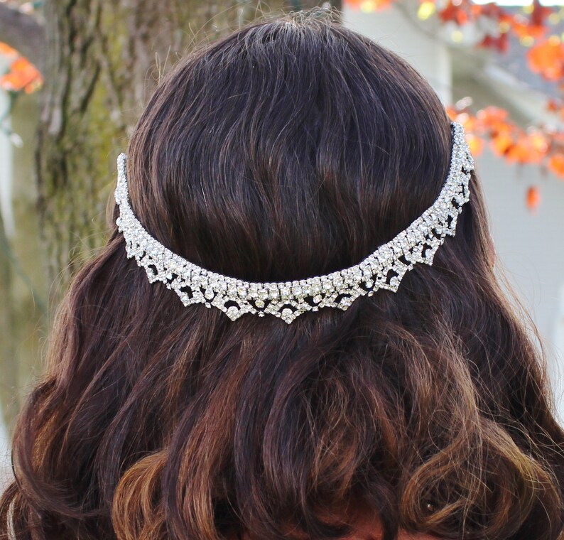 UNIQUE Silver Lacy Rhinestone Hair Chain,Bridal Back Headpiece,Clear Crystal Rhinestone,Delicate Pair Hair Combs,Weddings,Boho,Headpiece